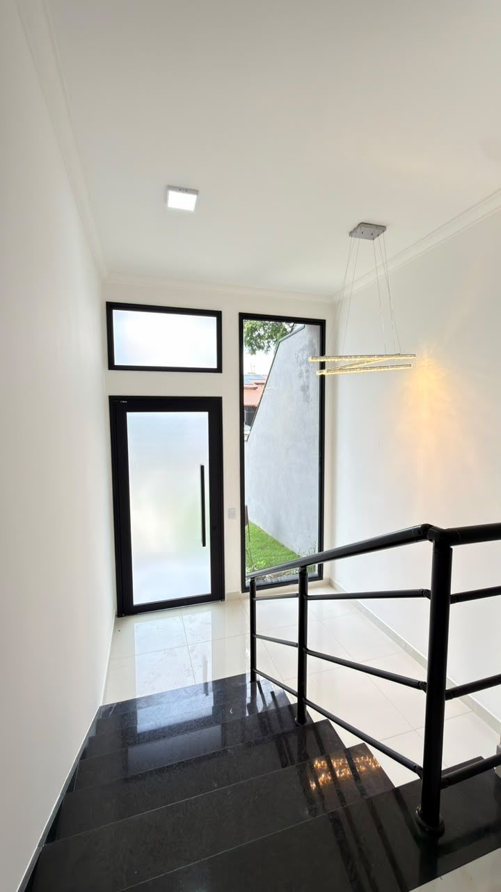 Casa 03 dormitórios