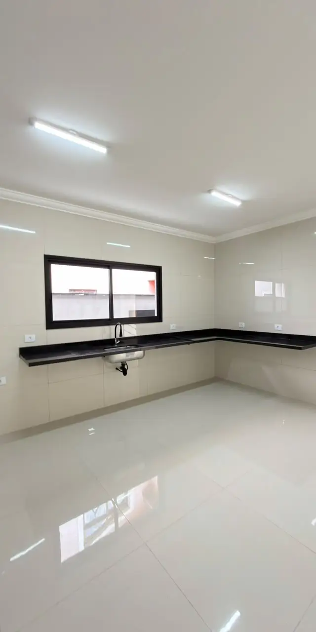 Casa 03 dormitórios
