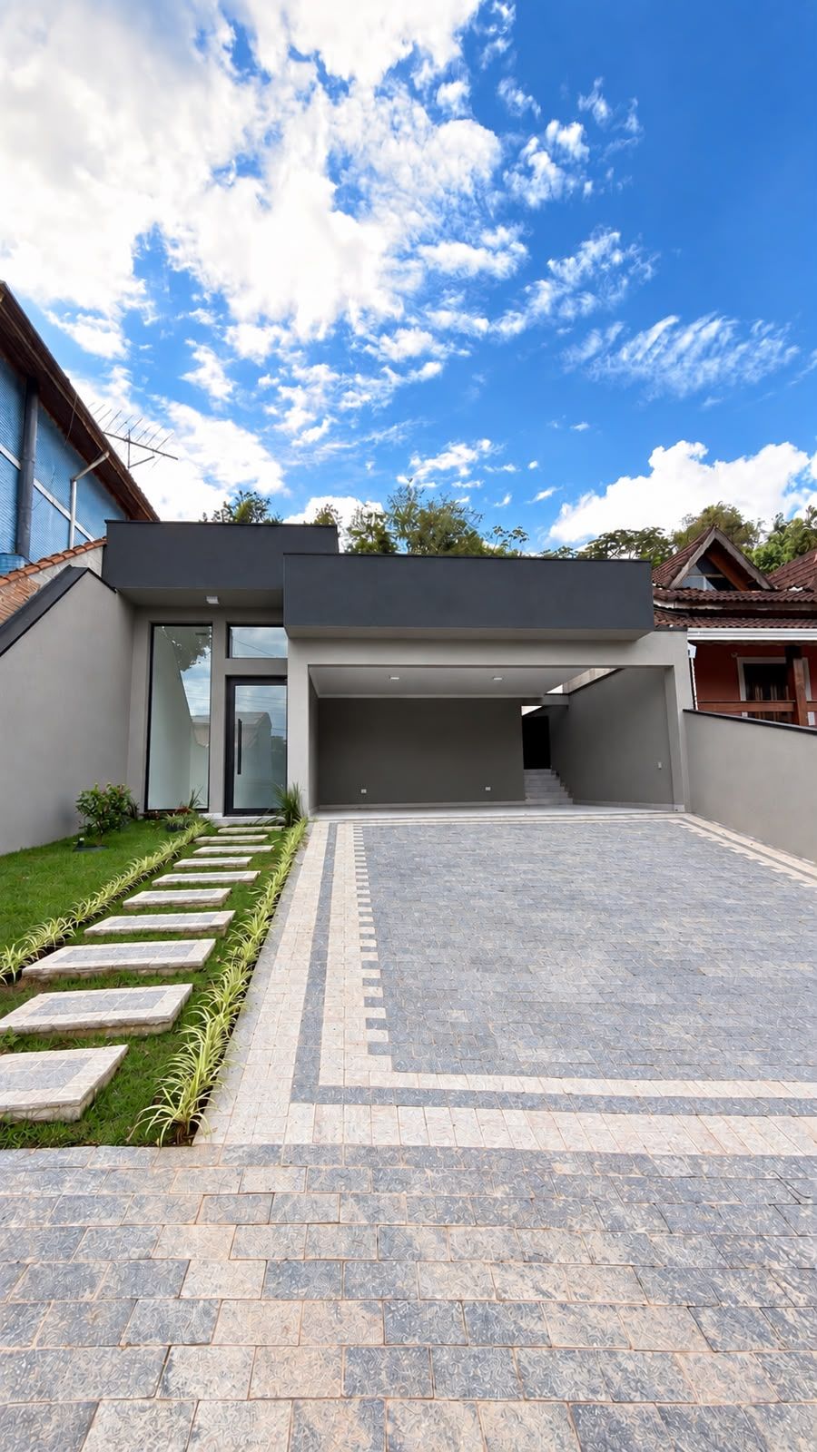Casa 03 dormitórios