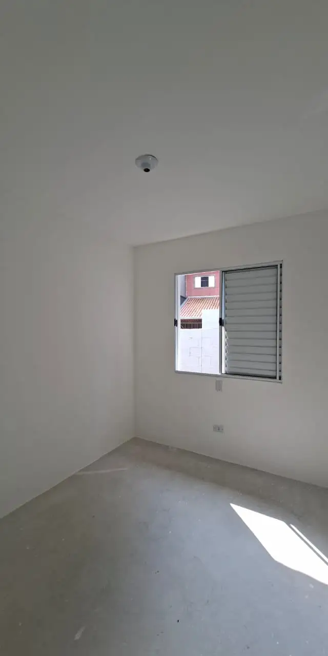 Sobrados geminados à venda em Cotia