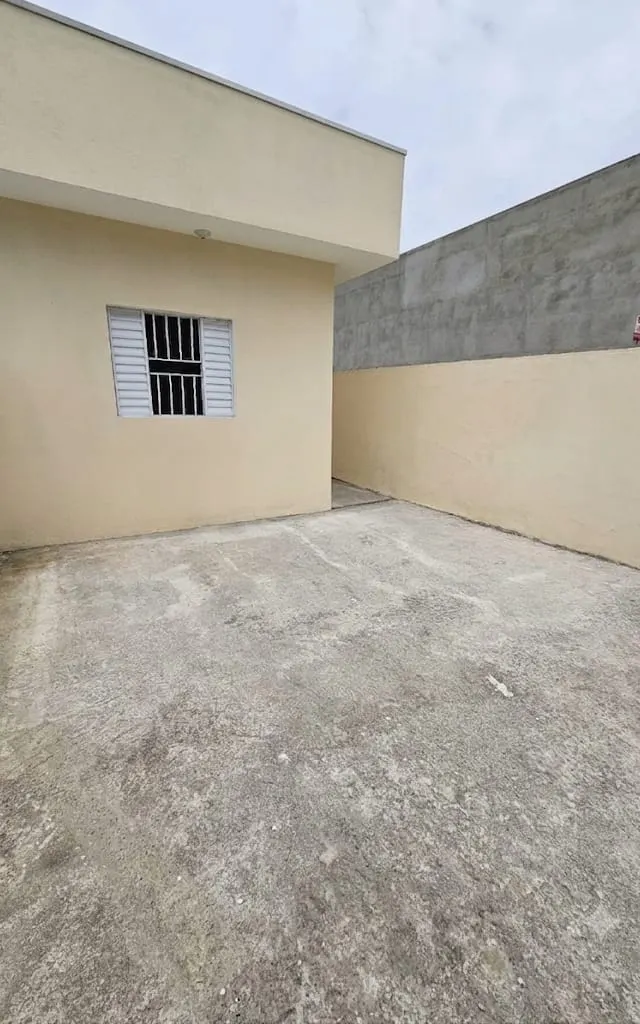Casa térrea à venda Jd. Monjolo - Cotia / SP