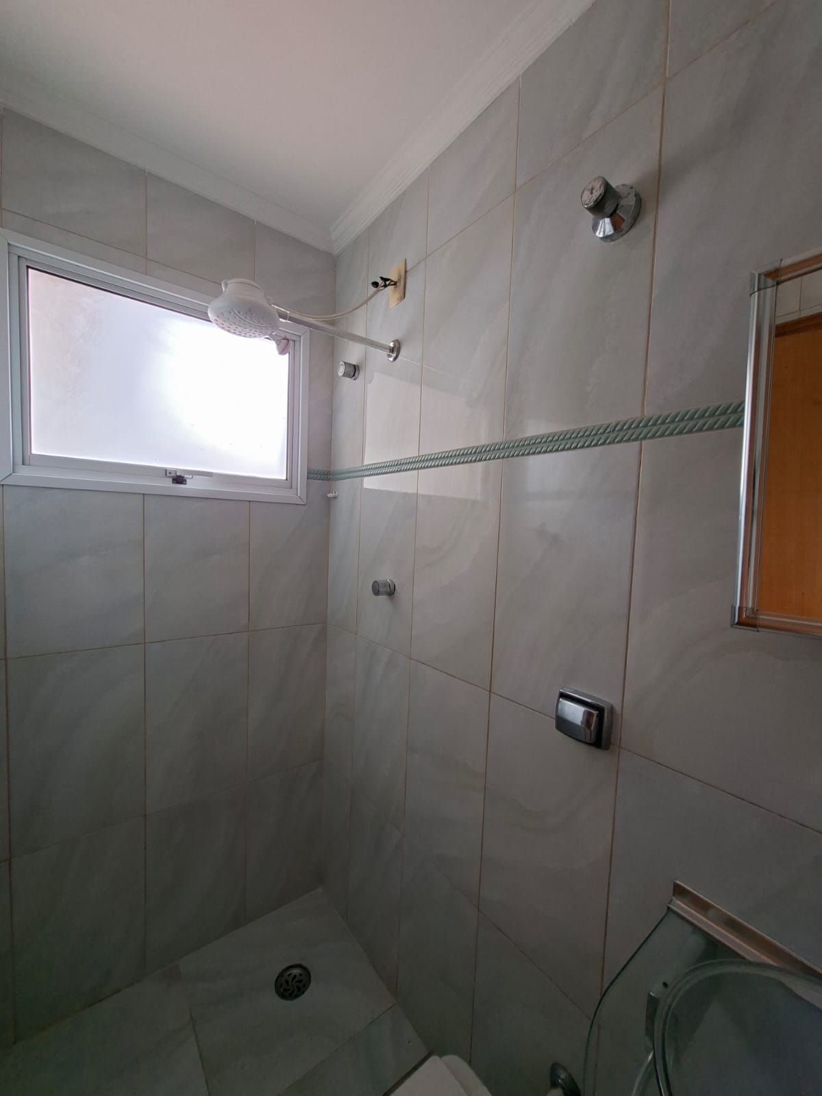 Casa para locação 02 dormitórios sendo 01 suíte