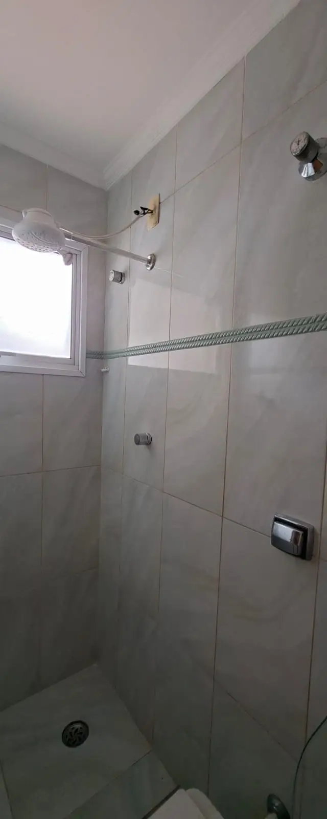Casa para locação 02 dormitórios sendo 01 suíte
