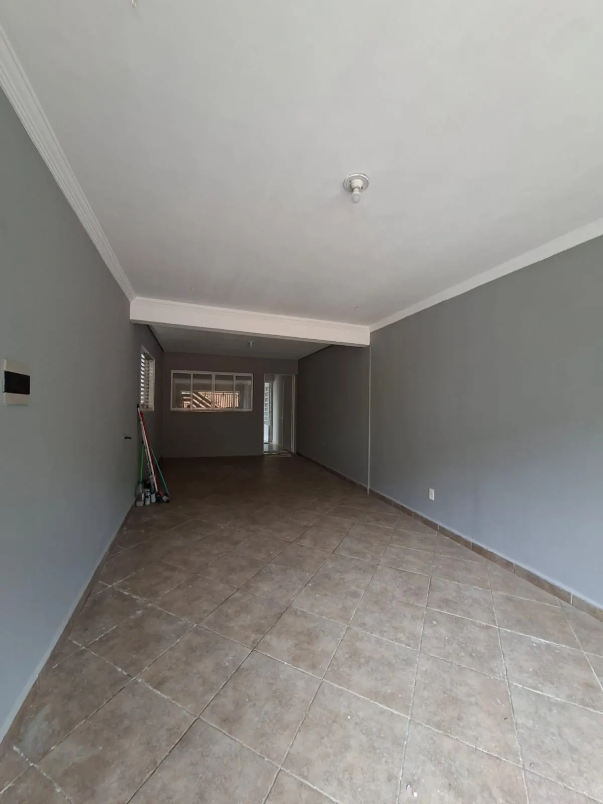 Casa para locação 02 dormitórios sendo 01 suíte